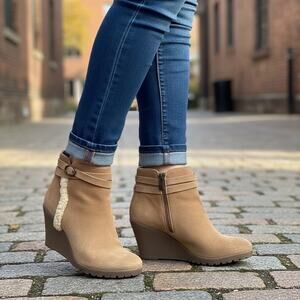 Bjørndal AMY Fur Lined Brown Suede Wedge Ankle Booties — Size 9